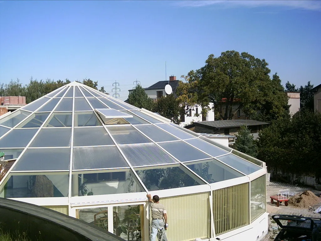 Hotel Galaxie (Wienna), Praha (2005)